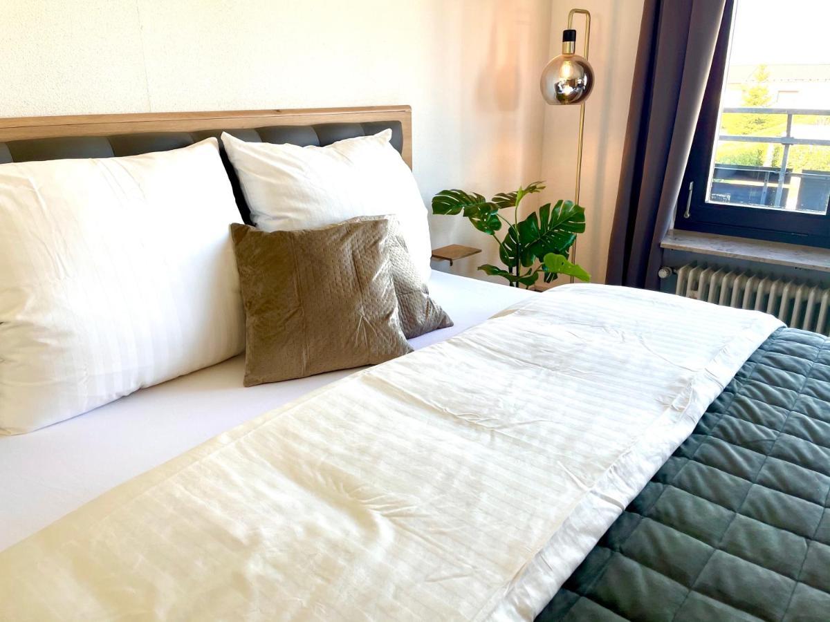 Gemuetliche Ferienwohnung Mit Kostenfreiem Pool Hoechenschwand Bagian luar foto